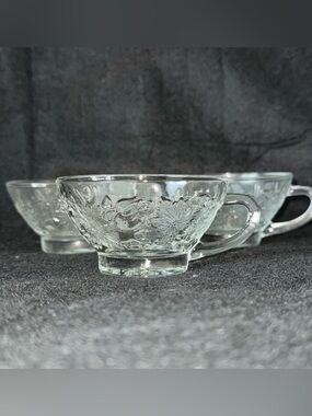 Princess House Fantasia Tea Cups Set of 3 Poinsettia Design Vintage Clear Glass